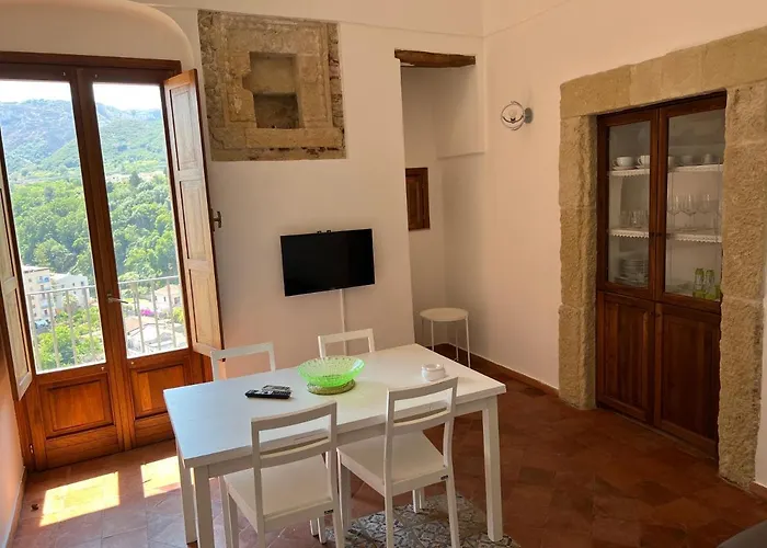 La Rupe Apartamento Tropea